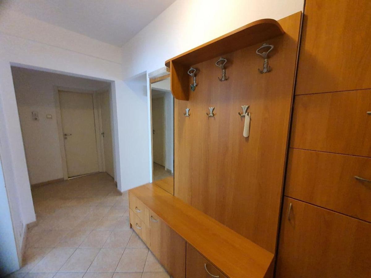 Апртамент Чайка Бл.17 Varna Exterior photo